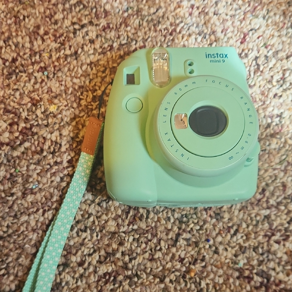 Fujifilm Instax Mini 9 - Light Green